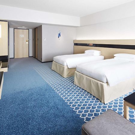Hilton Tokyo Bay Hotel Urayasu Buitenkant foto