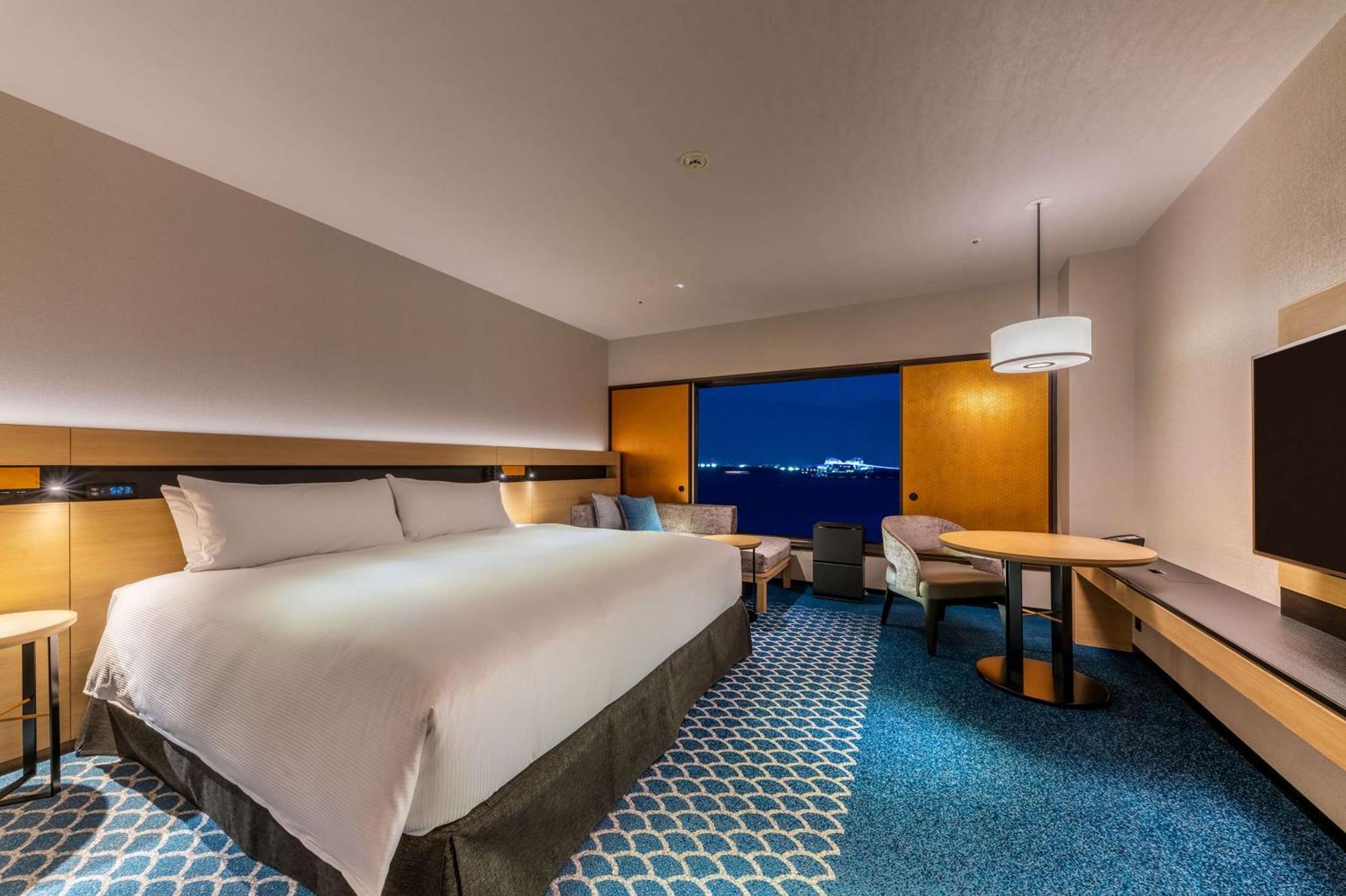 Hilton Tokyo Bay Hotel Urayasu Buitenkant foto