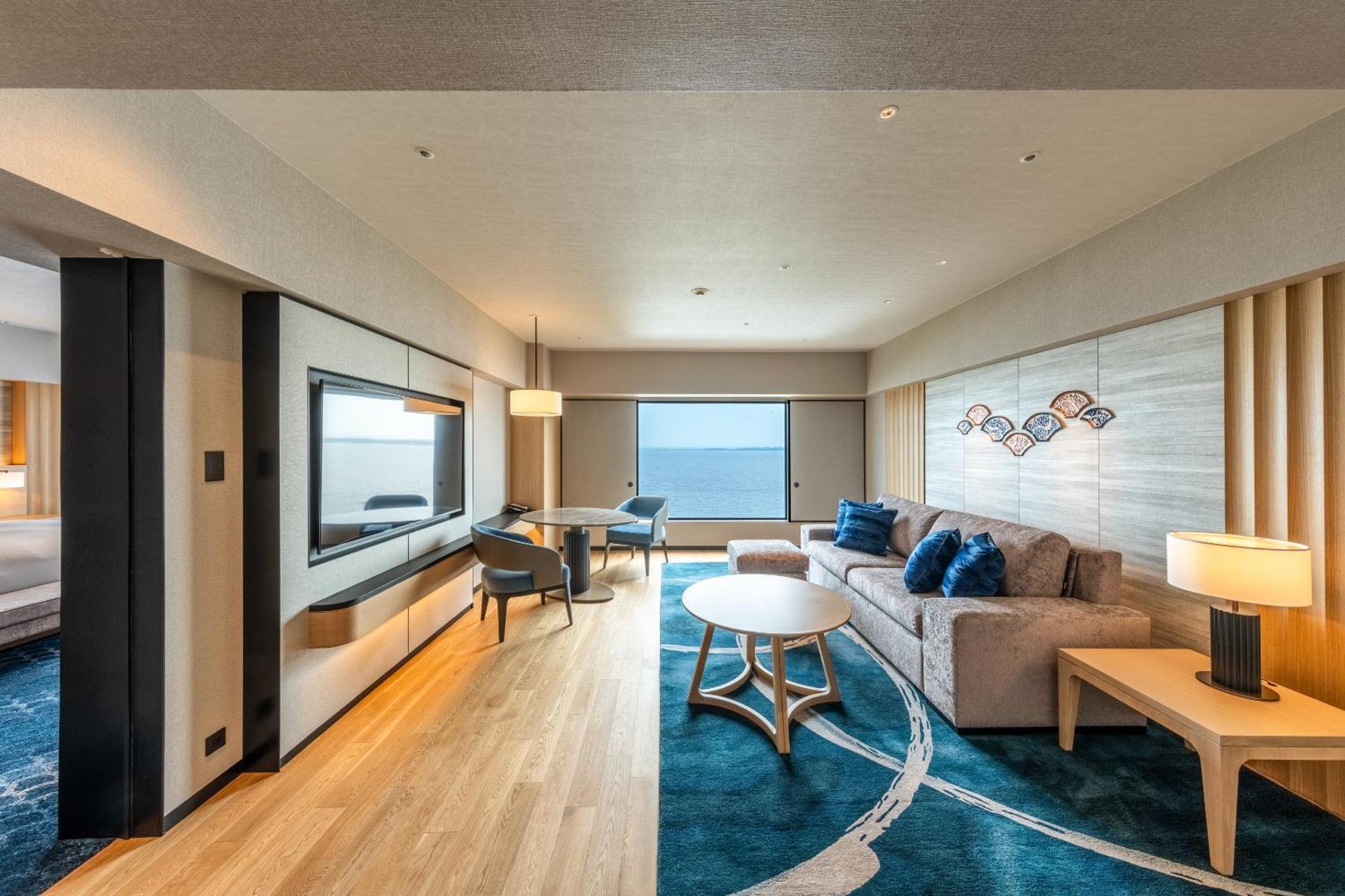 Hilton Tokyo Bay Hotel Urayasu Buitenkant foto